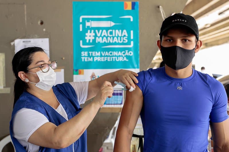 Semsa abre 52 pontos para vacinação contra Covid em Manaus nesta semana: Confira!