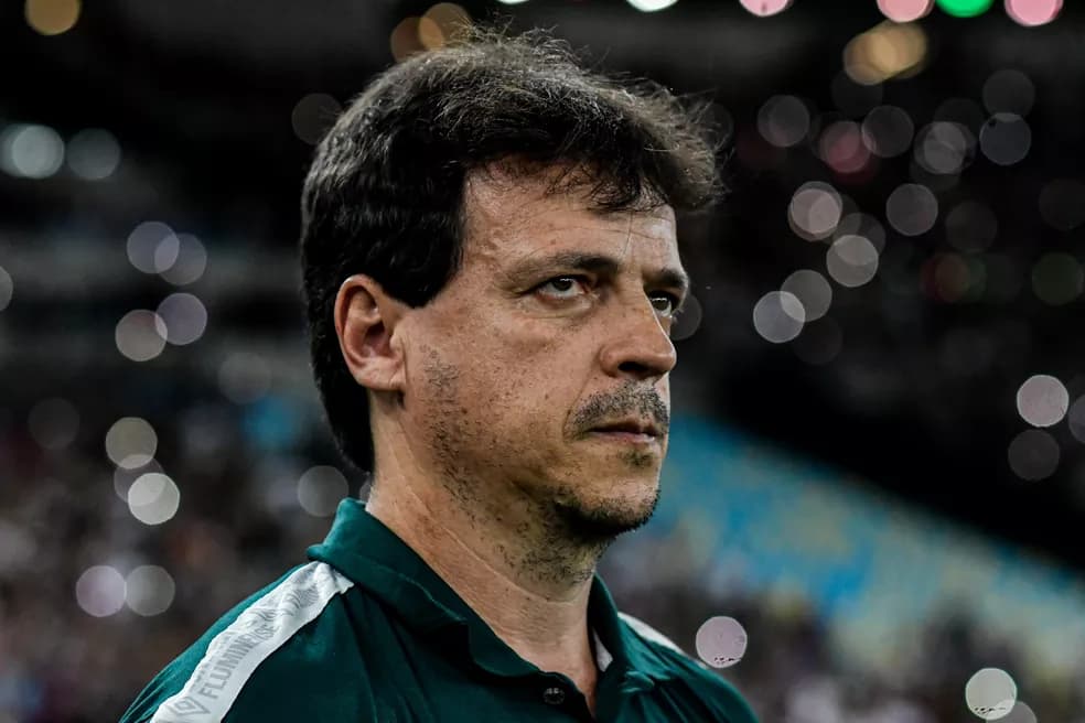 “É um resultado que machuca”, declara Diniz após Fluminense x Corinthians