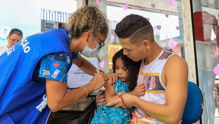 No pós-feriadão, Semsa abre 87 pontos de vacinação