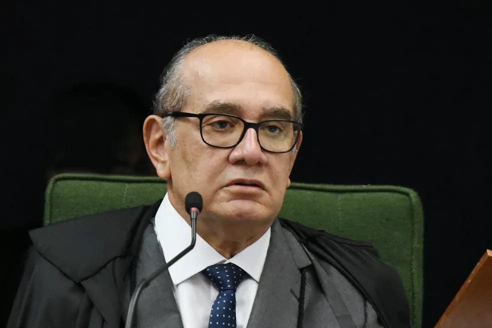 Gilmar Mendes nega pedido de prisão domiciliar para Bolsonaro