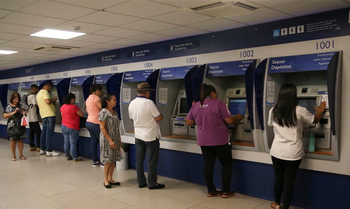 Feriado de Páscoa: saiba dias e horários de funcionamento dos bancos