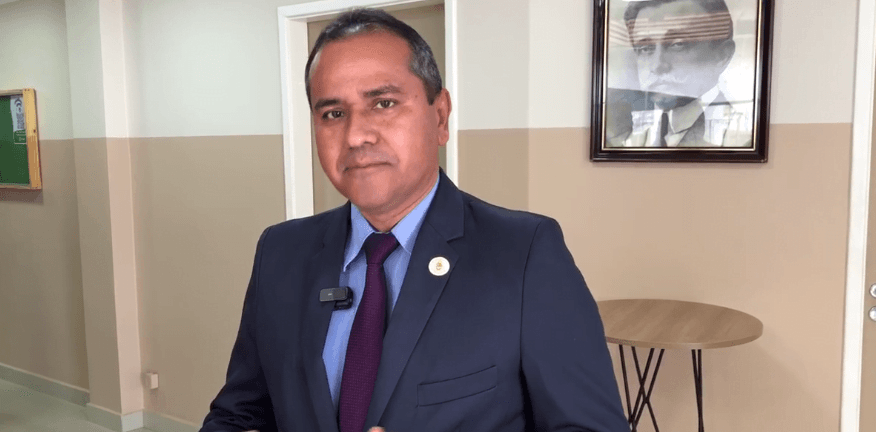 Vereador defende moradores do Petrópolis e alfineta David Almeida: “só se preocupa com tinta e pincel”