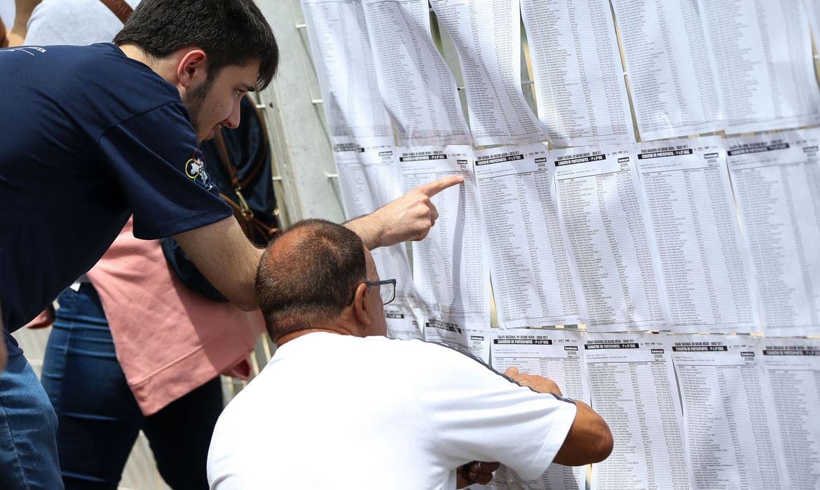 Universidades podem priorizar estudantes por região em nova proposta no Senado