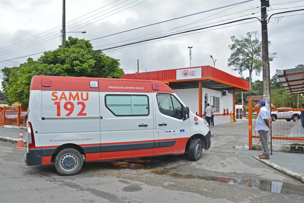 Homem é baleado nos pés e corre em busca de ajuda no bairro Zumbi, em Manaus