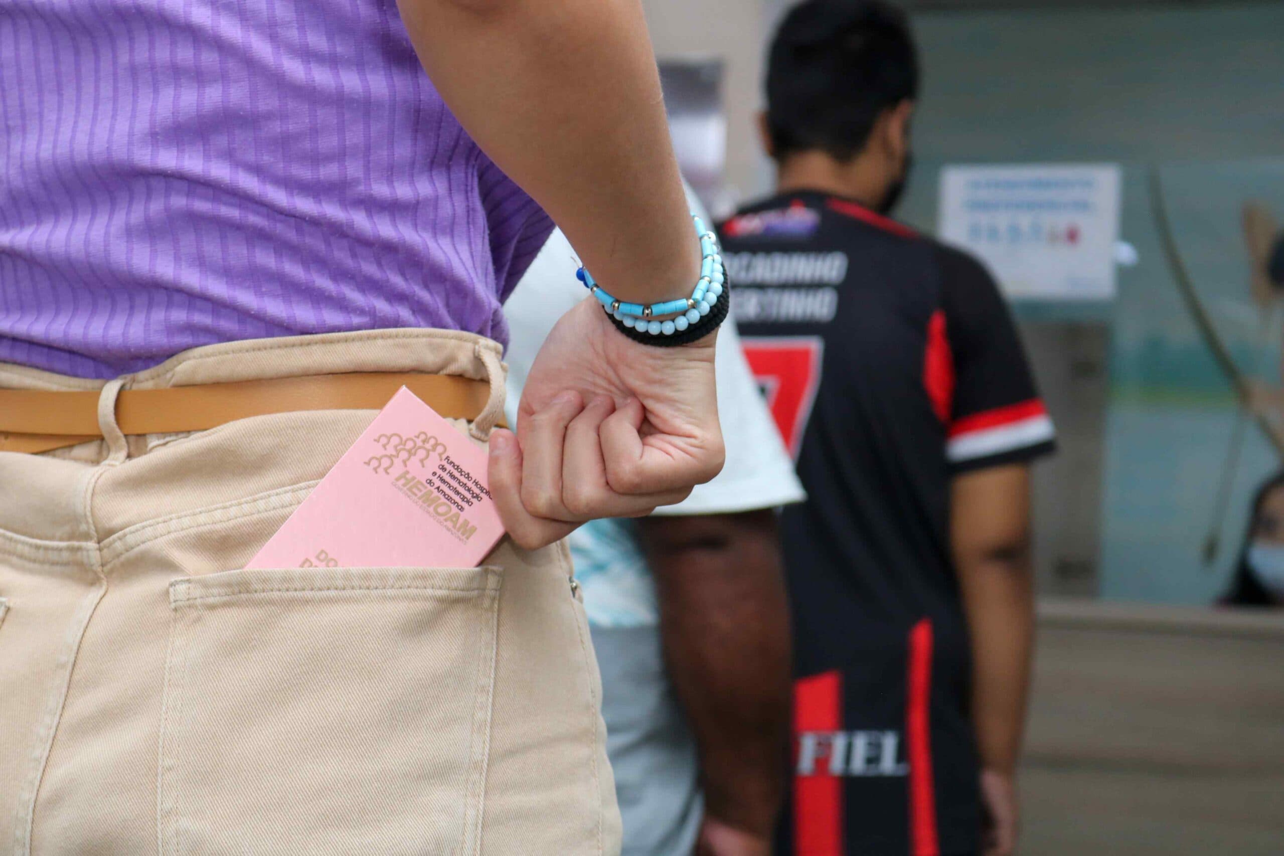 Hemoam reforça importância de Lei que garante prioridade em filas a doadores de sangue