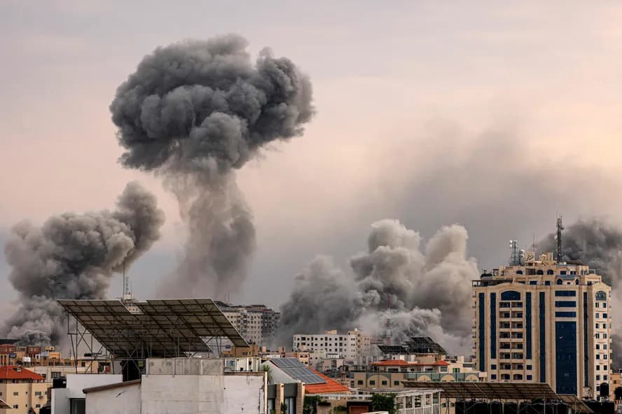 Ministro de Israel afirma que exército tem “sinal verde” para invadir Gaza