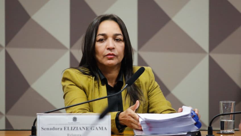 Eliziane Gama pede escolta policial após ameaças de morte