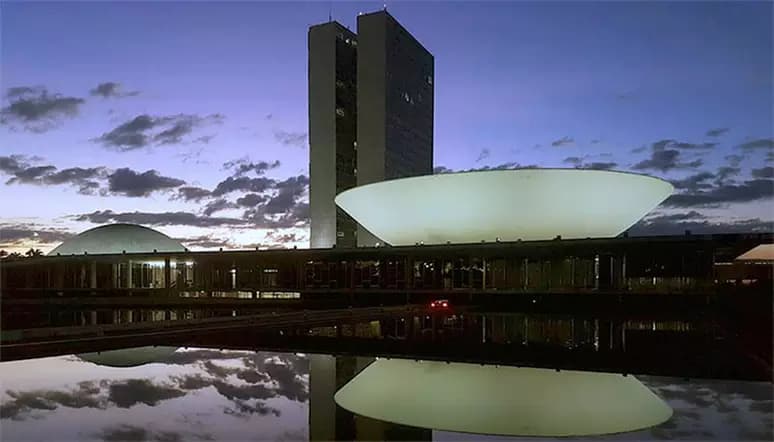 Congresso aprova proposta que eleva em 150% fundo eleitoral em 2024