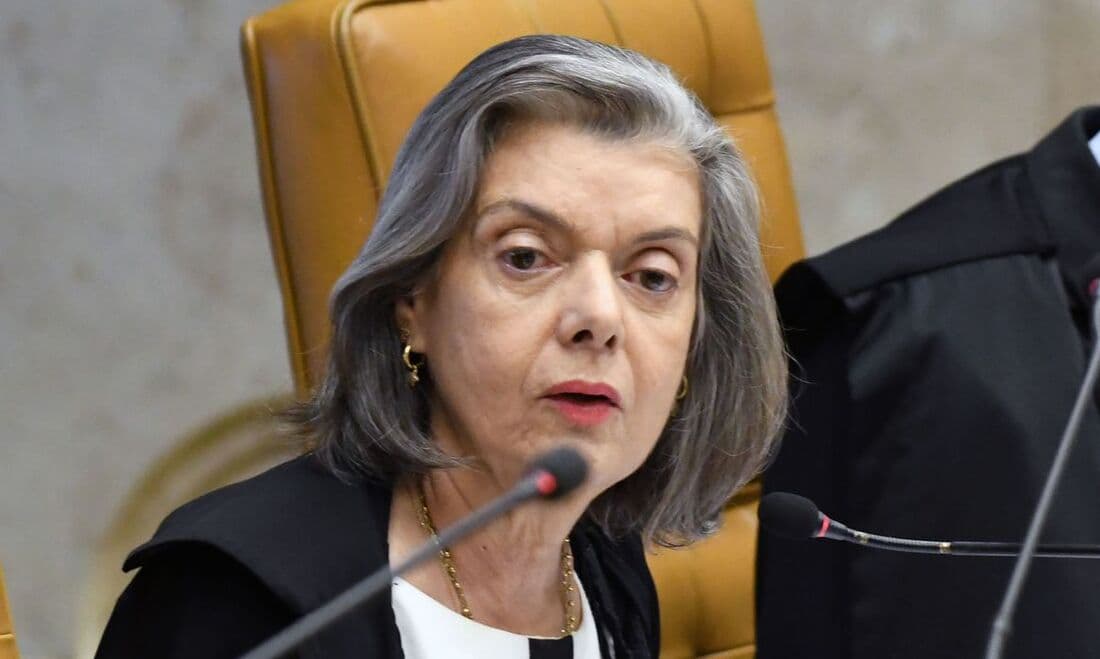 Eleições 2024 pode ter regra contra uso de inteligência artificial