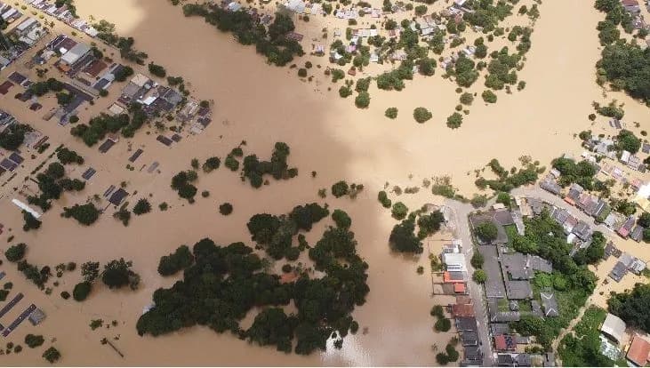 VÍDEO: Imagens de drone indicam que chuvas no Acre podem ter “movido” bairro para a Bolívia