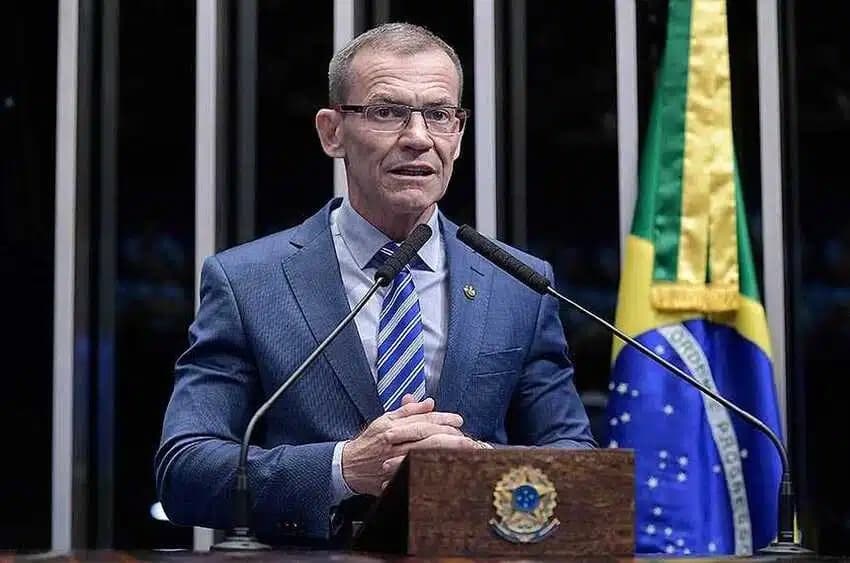 Comissão do Senado aprova porte de arma para agente de segurança socioeducativo