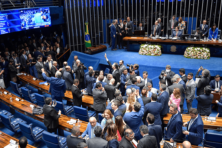 Governistas tentam atrasar tramitação de urgência do PL da “saidinha”