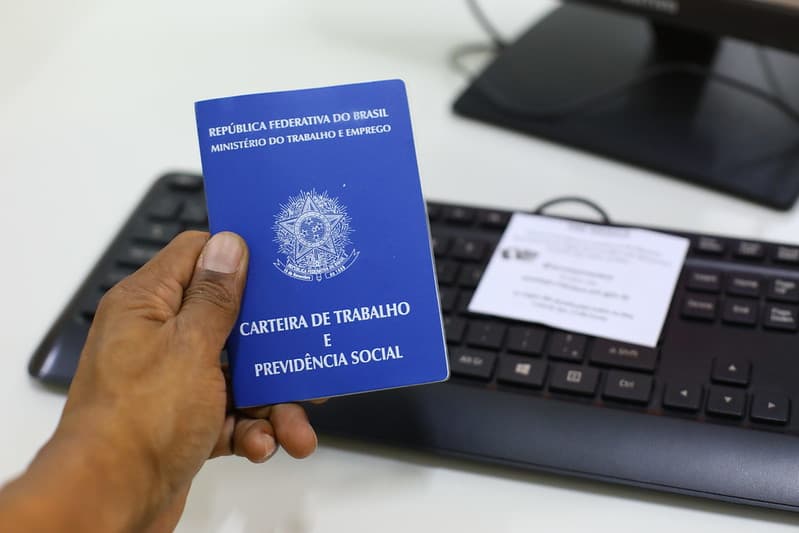 Sine Manaus oferta 426 vagas de emprego nesta segunda-feira (25/3)