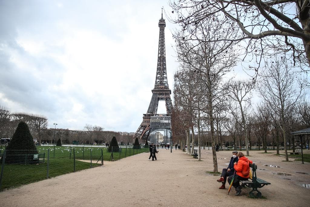 “Ataque iminente”: França eleva alerta de terrorismo para nível mais alto