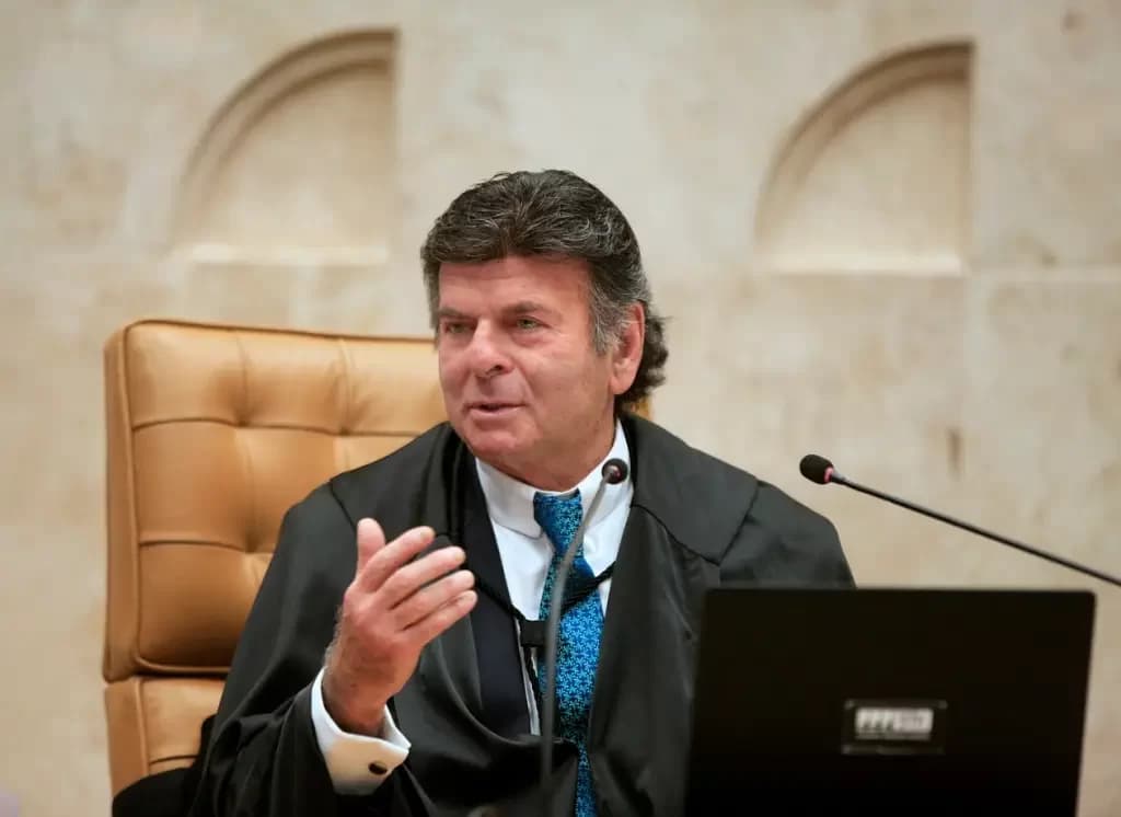 Fux autoriza inquérito no STF contra Nikolas Ferreira por chamar Lula de “ladrão”