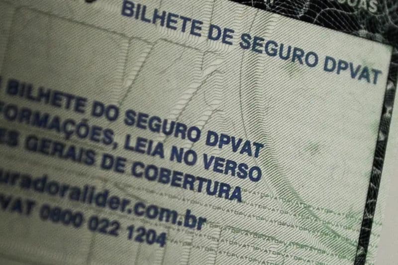 CCJ do Senado adia votação do projeto de lei que recria DPVAT para 7 de maio