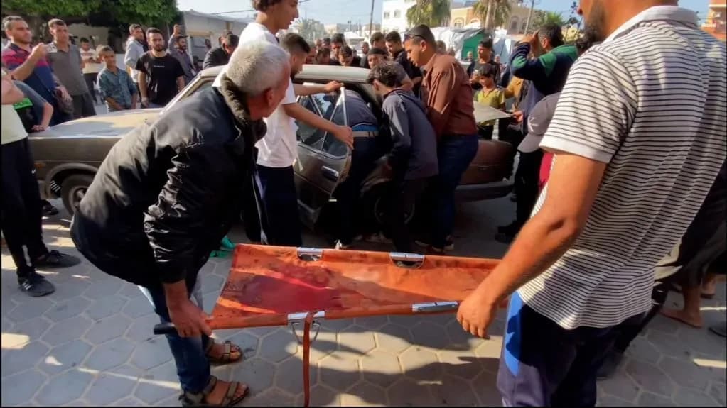 VÍDEOS: Ataque mata 13, incluindo sete crianças, em campo de refugiados, em Gaza