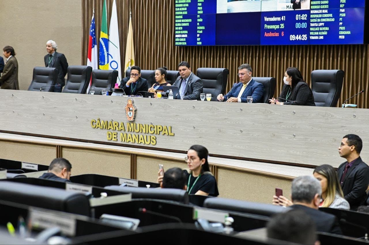 “É muito buchicho”, diz vereador Eduardo Alfaia sobre possível avanço da CPI da Semcom na CMM