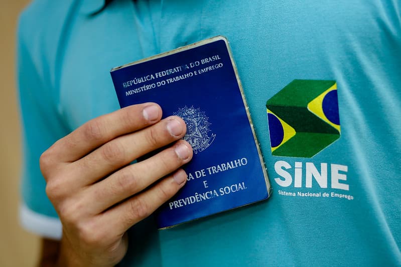 Sine Manaus oferta 344 vagas de emprego nesta terça-feira (11)
