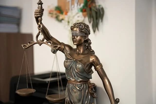 Projeto quer garantir Justiça gratuita a quem tem câncer ou deficiência
