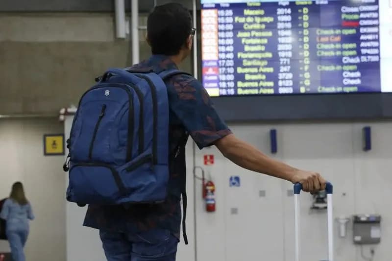 Ministério do Turismo anuncia 17,8 mil novos voos domésticos no próximo verão