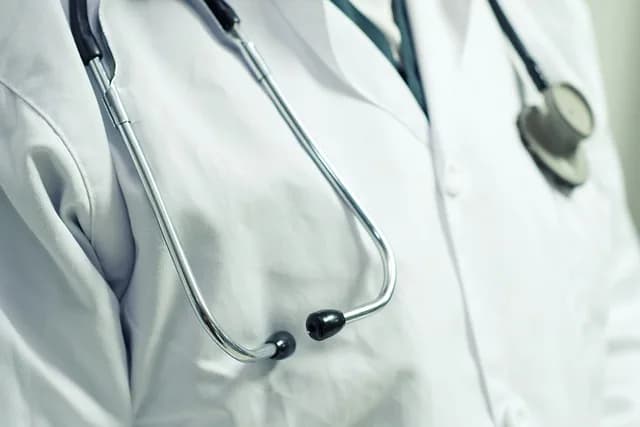 Técnico de enfermagem aprovado em concurso é convocado em Manaus
