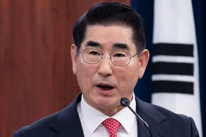 Ex-ministro da Defesa da Coreia do Sul tenta cometer suicídio em prisão, diz autoridades
