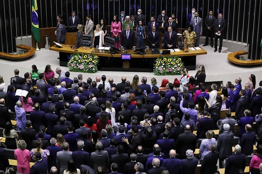 Amazonas pode ter 10 vagas na Câmara dos Deputados a partir da próxima legislatura