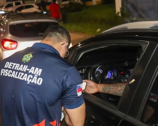 Operação Lei Seca – Carnaval: Detran-AM realiza batidas na zona Norte de Manaus durante madrugada