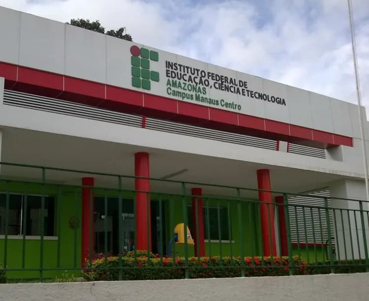 Ifam abre concurso no AM com mais de 100 vagas para professores