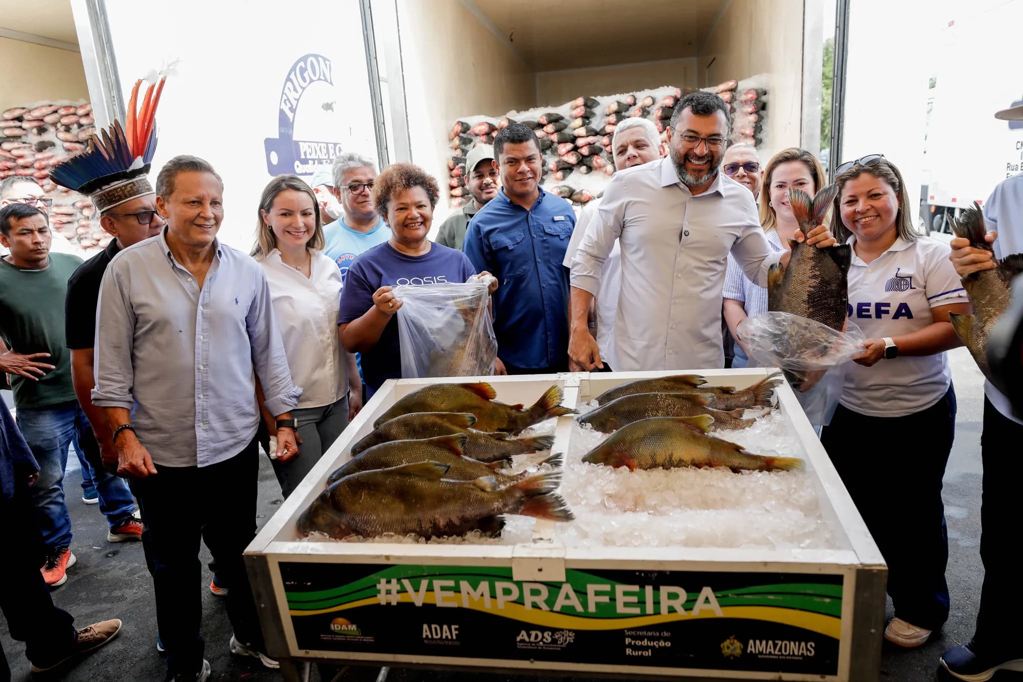 Governo realiza doação de pescado para Semana Santa: “São 305 toneladas”, diz Wilson Lima