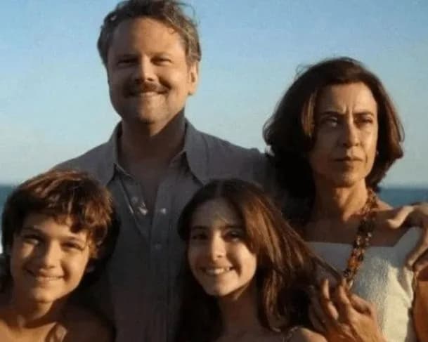 “Ainda Estou Aqui” estreia em serviço de streaming neste domingo (6/4)