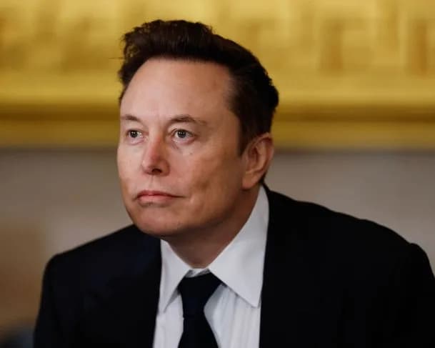 Fortuna de Elon Musk atinge patamar inédito, segundo a Forbes: R$ 3,2 trilhões