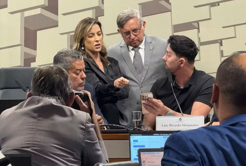 CPI das Bets: Rico Melquiades joga “tigrinho” e ganha R$ 120 na frente de senadores