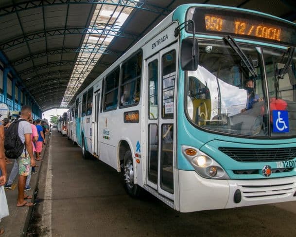 Greve dos rodoviários de Manaus é suspensa temporariamente
