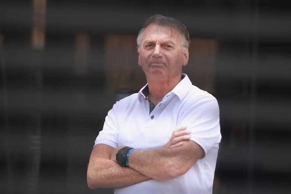 Prazo para defesa de Bolsonaro recorrer de condenação no STF acaba hoje (27)