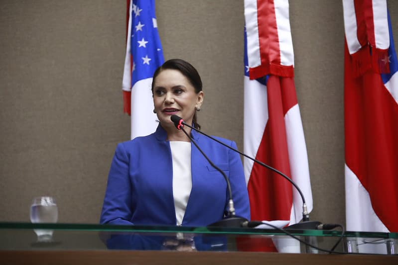 Jacqueline vira peça-chave no tabuleiro pós-eleição tampão no AM