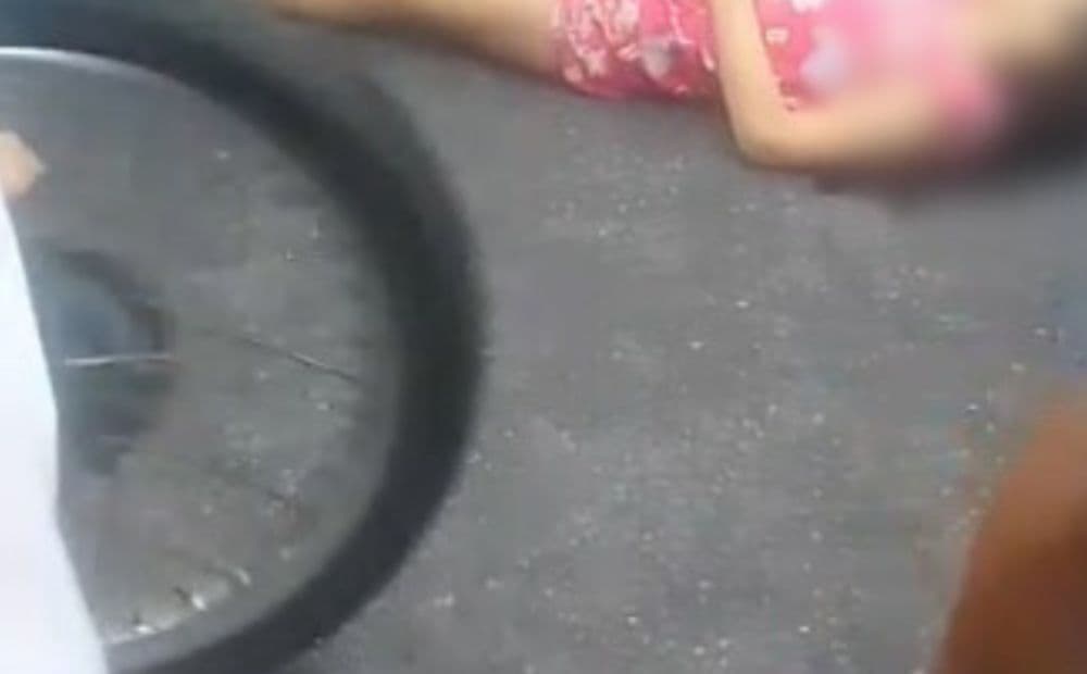 Morre criança que foi atropelada por caminhão em Manaus