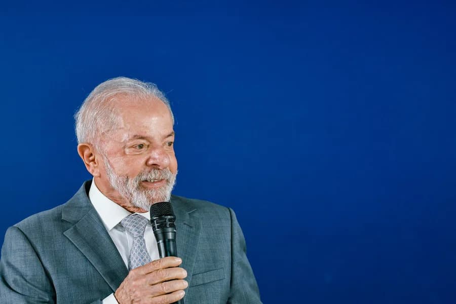 ‘Timão campeão’: Lula comemora título do Corinthians na Supercopa