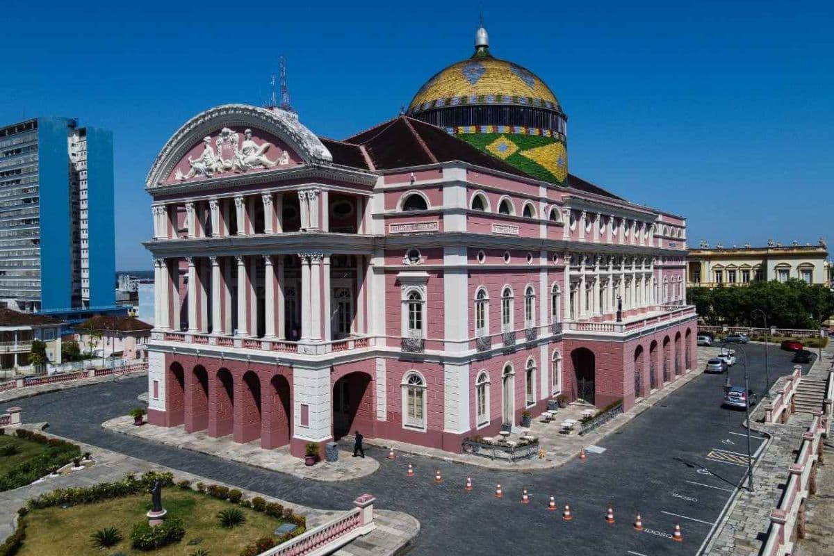 Saiba como o ChatGPT define as cidades do Amazonas