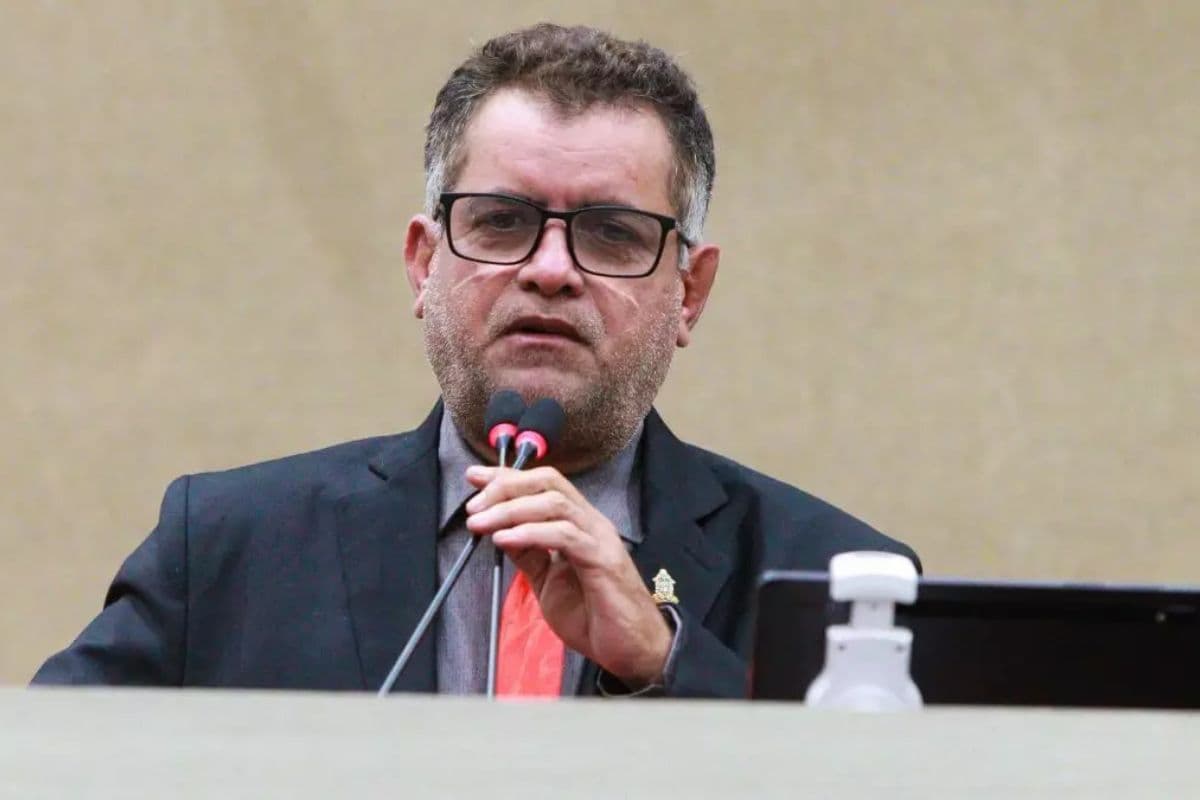 ‘A eleição já começou’, diz Raulzinho ao apontar ‘ataques’ contra David Almeida