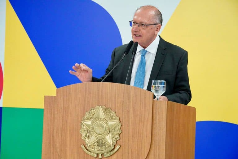ZFM pode se beneficiar com a liberação de R$ 15 bi para indústrias afetadas pela guerra