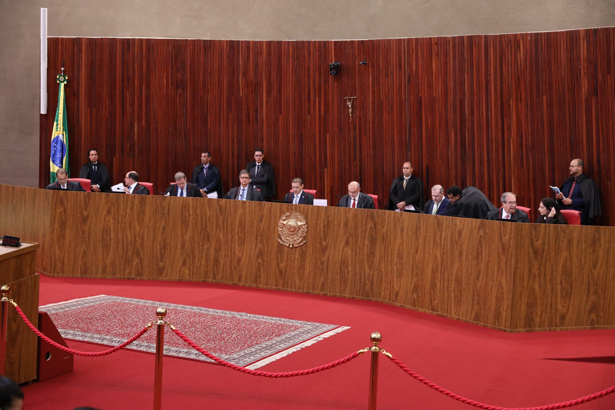TSE analisa caso de vídeos feitos com IA que teriam influenciado eleição municipal de 2024