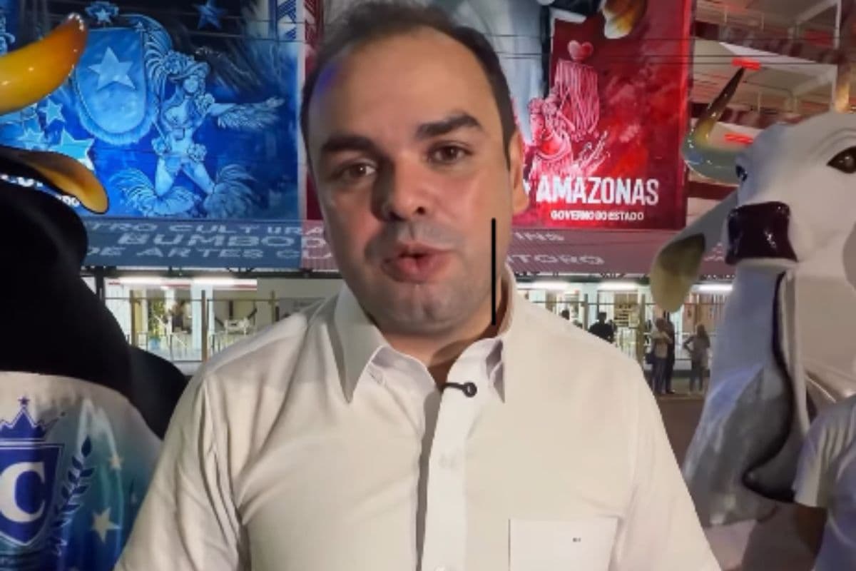 Em Parintins, Roberto Cidade evita falar de eleição: “Agora é o momento de trabalho”