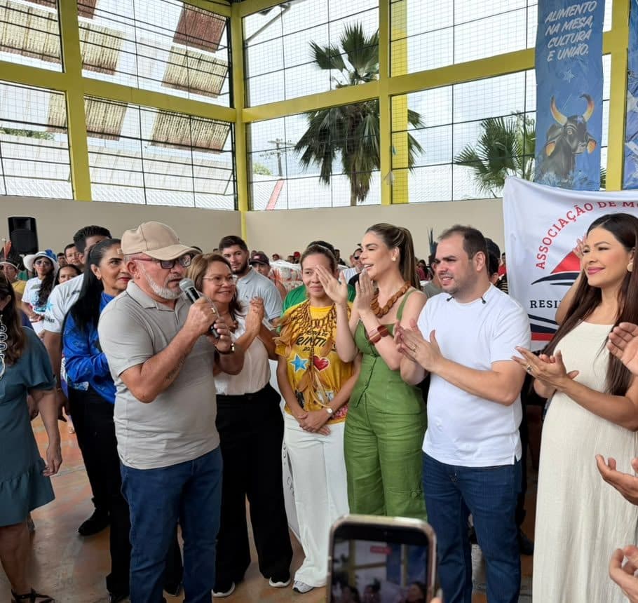 Presidente da Câmara de Parintins abandona Maria do Carmo e declara apoio a Cidade