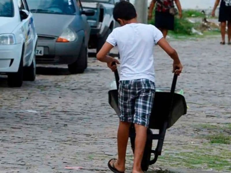 Maioria das crianças resgatadas no AM estava em trabalhos de alto risco, aponta Auditoria