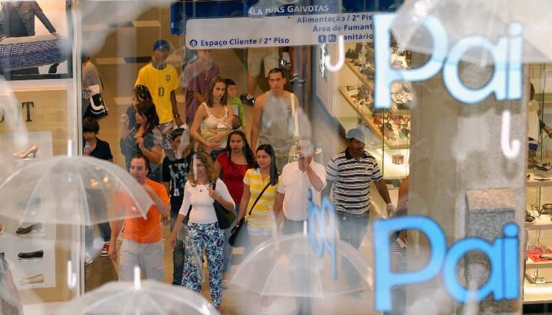 88% dos manauaras vão comprar presente para o Dia dos Pais, diz pesquisa