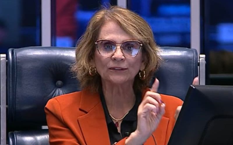 Damares questiona governo por exposição de crianças a patrocínio adulto no Corinthians