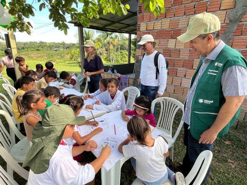 Produtores de Tefé apostam em açaí, cupuaçu e pitaya com apoio da assistência técnica