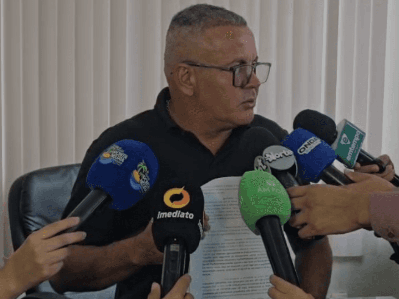 Greve dos rodoviários é suspensa com multa de R$ 100 mil a empresas